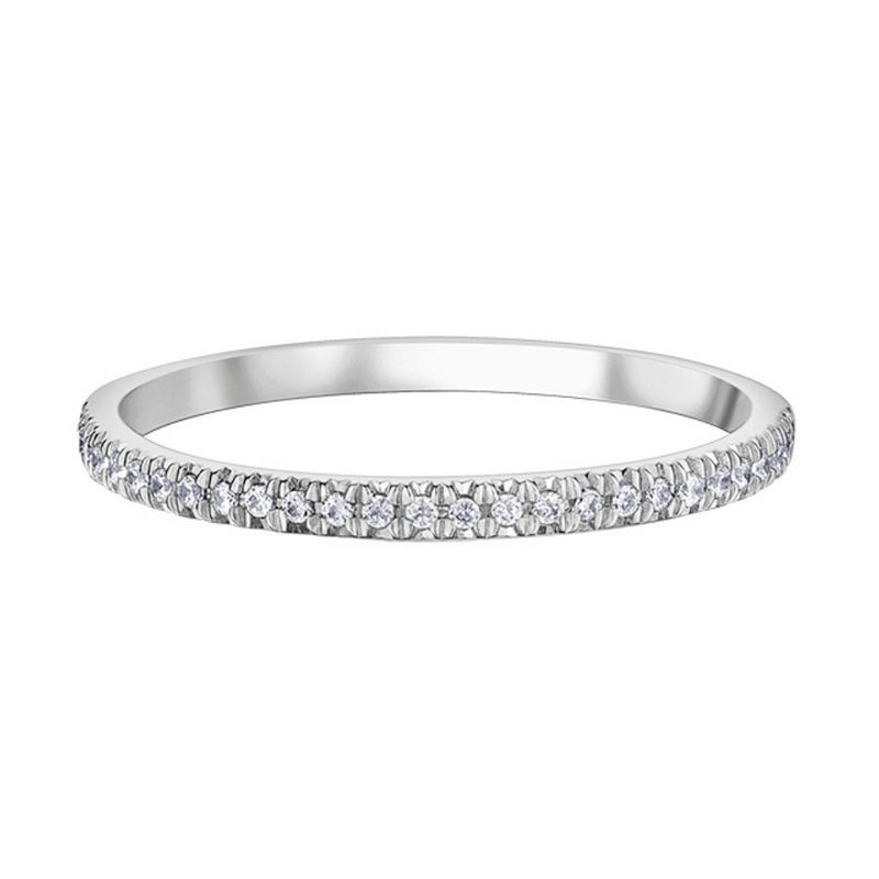 Pavé on sale diamond band