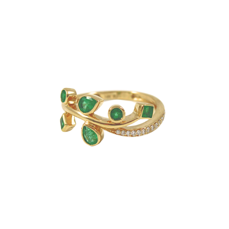 14K Yellow Gold .07ctw Diamond & Emerald Leaf Ring